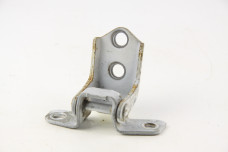 Петля двері передньої лівої верх Mazda 3 (BL) 2009-2014 F15159210B (47386)