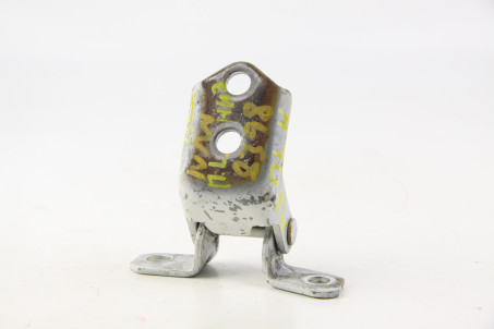 Петля двері передньої лівої низ Mazda 3 (BL) 2009-2014 F15158210B (47387)