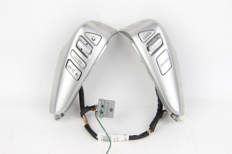 Кнопки управления на руль Nissan Sentra (B17) 2013-2016 255503DA6A (47699)