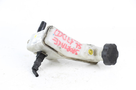 Бачок главного тормозного цилиндра Kia Sportage (SL) 2010-2015 585112S001 (47859)