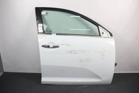 Дверь передняя правая Kia Sportage (SL) 2010-2015 760043W000 (47879)