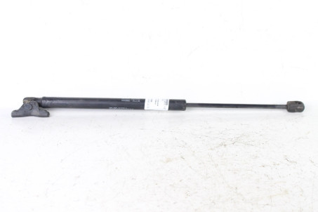 Амортизатор кришки багажника лівий Kia Sportage (SL) 2010-2015 817703W000 (48001)