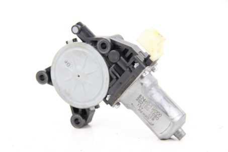 Моторчик стеклоподъёмника задний правый 2pin Kia Soul (AM) 2008–2013 824601M000 (48020)