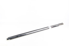 Молдинг скла двері передній лівий хром Kia Sportage (SL) 2010-2015 822103W010 (48086)