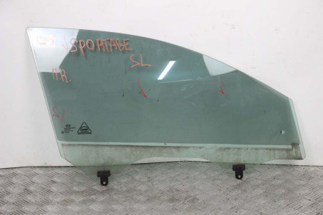 Скло двері переднє праве Kia Sportage (SL) 2010-2015 824213W010 (48101)