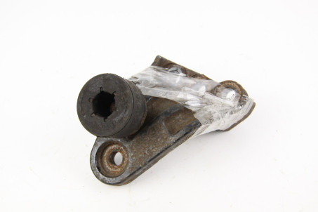 Кронштейн подушки двигателя правый Kia Sportage (SL) 2010-2015 218202S000 (48130)