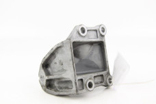 Кронштейн подушки двигуна лівий 3.7 Infiniti G37 (V36) Sedan 2008-2010 11233JK000 (48581)