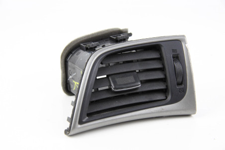 Дефлектор торпедо правый Nissan Sentra (B17) 2013-2016 687603SG0A (48770)