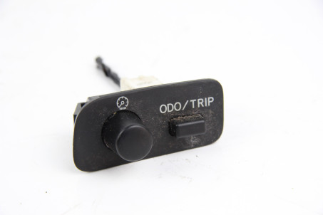 Кнопка TRIP Lexus RX (XU30) 2003-2008 841190E010C0 (48937)
