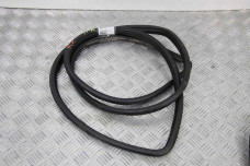 Ущільнювач двері передньої правої Lexus RX (XU30) 2003-2008 6231148040C0 (48966)