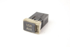 Блок AUX-USB Lexus RX (AL10) 2009-2015 8553048080C0 (49260)