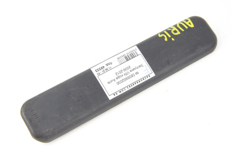 Заглушка VIN кода Toyota Auris 2006-2012 5856902030 (49333)