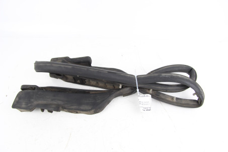 Ущільнювач капота задній Mazda CX-5 (KE) 2012-2017 KD5356760A (49387)