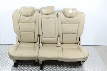 Сиденья задние комплектные кожа бежевые Subaru Tribeca (WX) 2006-2014  (49589)