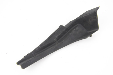 Уголок жабо левый Nissan Rogue S 2007-2015 66895JM00A (50028)