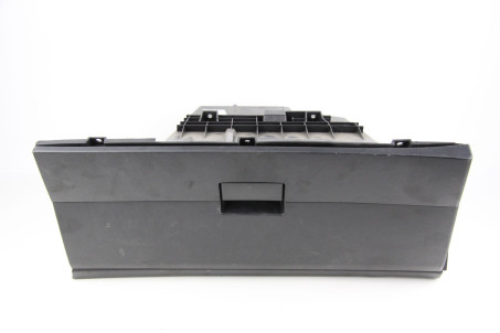 Бардачок черный Nissan Rogue S 2007-2015 68510JM00A (50090)