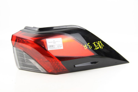 Фонарь правый Toyota RAV-4 V 2018- 8155142230 (50166)