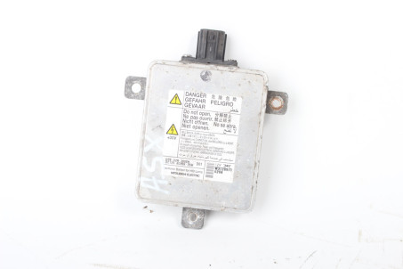 Блок розпалювання ксенонової фари Mitsubishi ASX 2010-2022 8301C042 (50185)