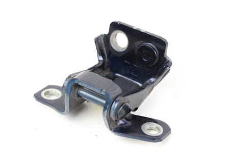 Петля двері задньої лівої верх Mazda 6 (GJ) 2012-2018 KD5373210 (50257)