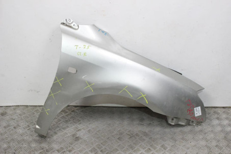 Крыло переднее правое дефект -06 Toyota Avensis T25 (T250) 2003-2009 5381105020 (50391)
