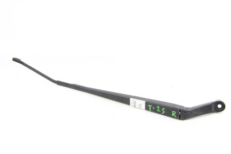 Держатель дворника правый Toyota Avensis T25 (T250) 2003-2009 8521105070 (50409)