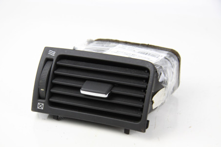 Дефлектор торпедо левый Toyota Avensis T25 (T250) 2003-2009 5565005130 (50420)