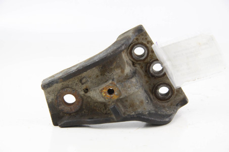 Кронштейн подушки двигуна правий 2.0 Mitsubishi Lancer 9 (CSA) 2003-2009  (50438)
