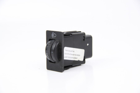 Кнопка регулювання фар Toyota Avensis T25 (T250) 2003-2009 8415205051 (50443)