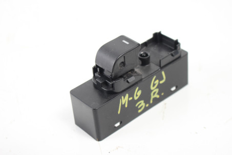 Кнопка склопідіймача одиночна задня права Mazda 6 (GJ) 2012-2018 GLF166380A (50458)