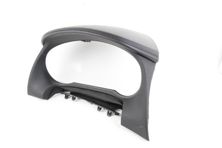 Накладка панели приборов Mazda 6 (GJ) 2012-2018 GMM155421 (50480)