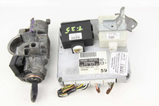 Блок керування двигуном комплект 1.8 МКПП Toyota Avensis T25 (T250) 2003-2009 8966105590 (50487)