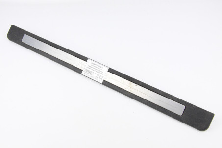 Накладка порога декоративная передняя правая Nissan Rogue S 2007-2015 999M1GU000C1 (50508)