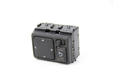 Блок керування дзеркалами з функцією складання Nissan Note (E11) 2006-2013 25570AX000 (50642)