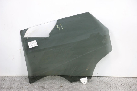 Скло двері заднє ліве оригінальне тонування Mazda CX-3 2015-2019 D10E73510 (50686)