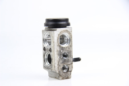 Клапан випарника кондиціонера Kia Sportage (QL) 2015-2021  (50780)