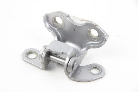 Петля двери задней левой верх Toyota RAV-4 V 2018- 6876020122 (51054)