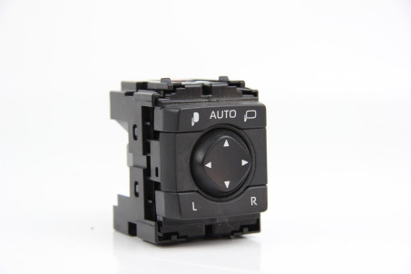 Блок керування дзеркалами Hybrid Toyota RAV-4 V 2018- 8487242030 (51174)