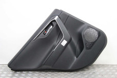 Карта двери задняя левая (кожа) Toyota RAV-4 V 2018- 67614X1B18 (51230)