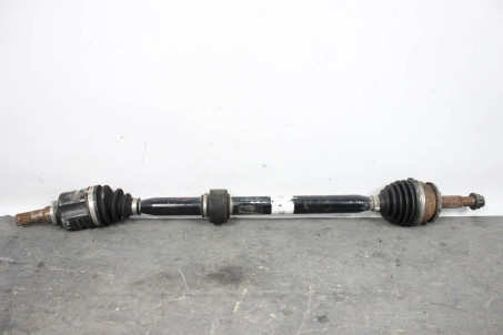 Привід передній правий під ABS 1.6 МКПП 26/20 Toyota Corolla E16 (E160) 2013-2018 4341002B50 (51272)