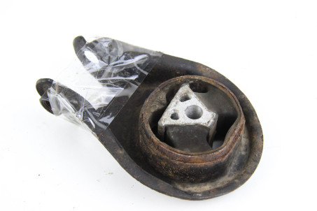 Подушка мотора задня 1.6 Mazda 3 (BL) 2009-2014 BP4S39040A (51299)