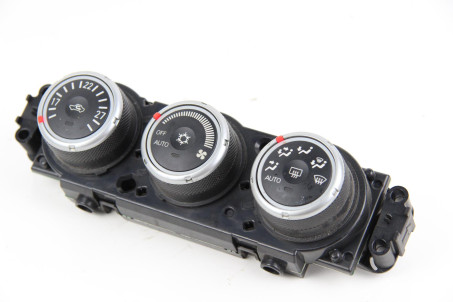 Блок керування пічкою під клімат Mitsubishi Lancer X (CY) 2007-2013 7820A115XB (51365)