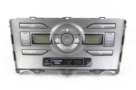 Блок керування пічкою під клімат Toyota Auris 2006-2012 5590012A30B (51368)
