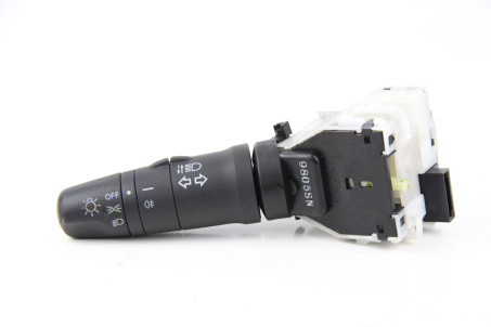 Переключатель подрулевой левый 07- Nissan Micra (K12) 2002-2011 255409U01D (52583)
