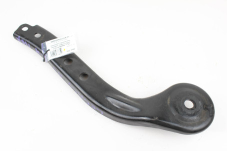 Кронштейн задней балки правый (передний) Subaru Legacy (BN) 2014-2020 20157AJ00A (52722)