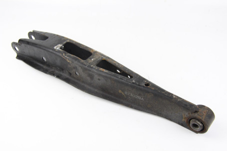 Рычаг задний поперечный нижний (задний) левый Subaru Impreza (GK/GT) 17- 20250AL01A (53257)