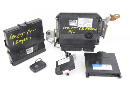 Блок управления двигателем комплект 1.8 Hybrid 14- Lexus CT 200H 2010-2017 8968176180 (53623)