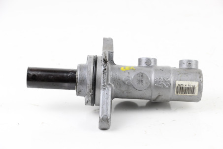 Цилиндр тормозной главный 2.5 USA Mazda 6 (GJ) 2012-2018 GHY54340Z (53705)