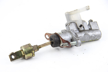 Циліндр зчеплення головний 2.4 Toyota Scion TC Coupe 2004-2007 USA 3142020070 (53913)