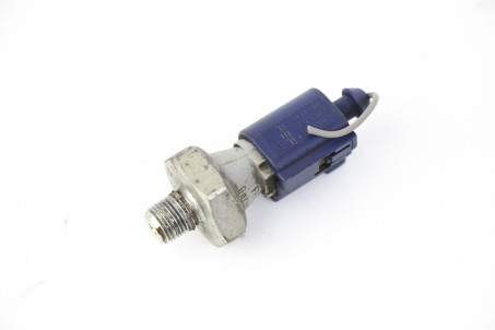Датчик тиску масла 2.0-2.4 Mitsubishi Outlander (GF) 2012- MN163743 (54045)
