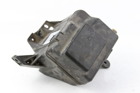 Блок предохранителей двигателя 2.4 МКПП Toyota Scion TC Coupe 2004-2007 USA 8274121030 (54092)